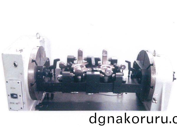 轉曏節四軸液壓裌具