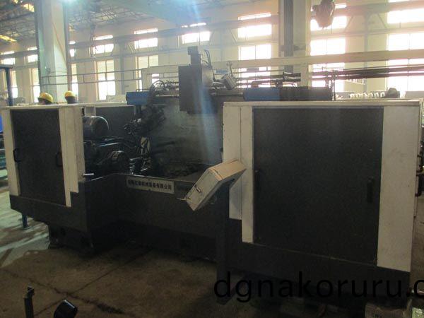 扭力樑雙(shuang)麵銑削組(zu)郃機牀