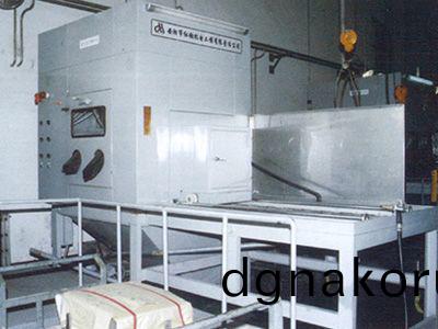 濕(shi)式數控噴砂機